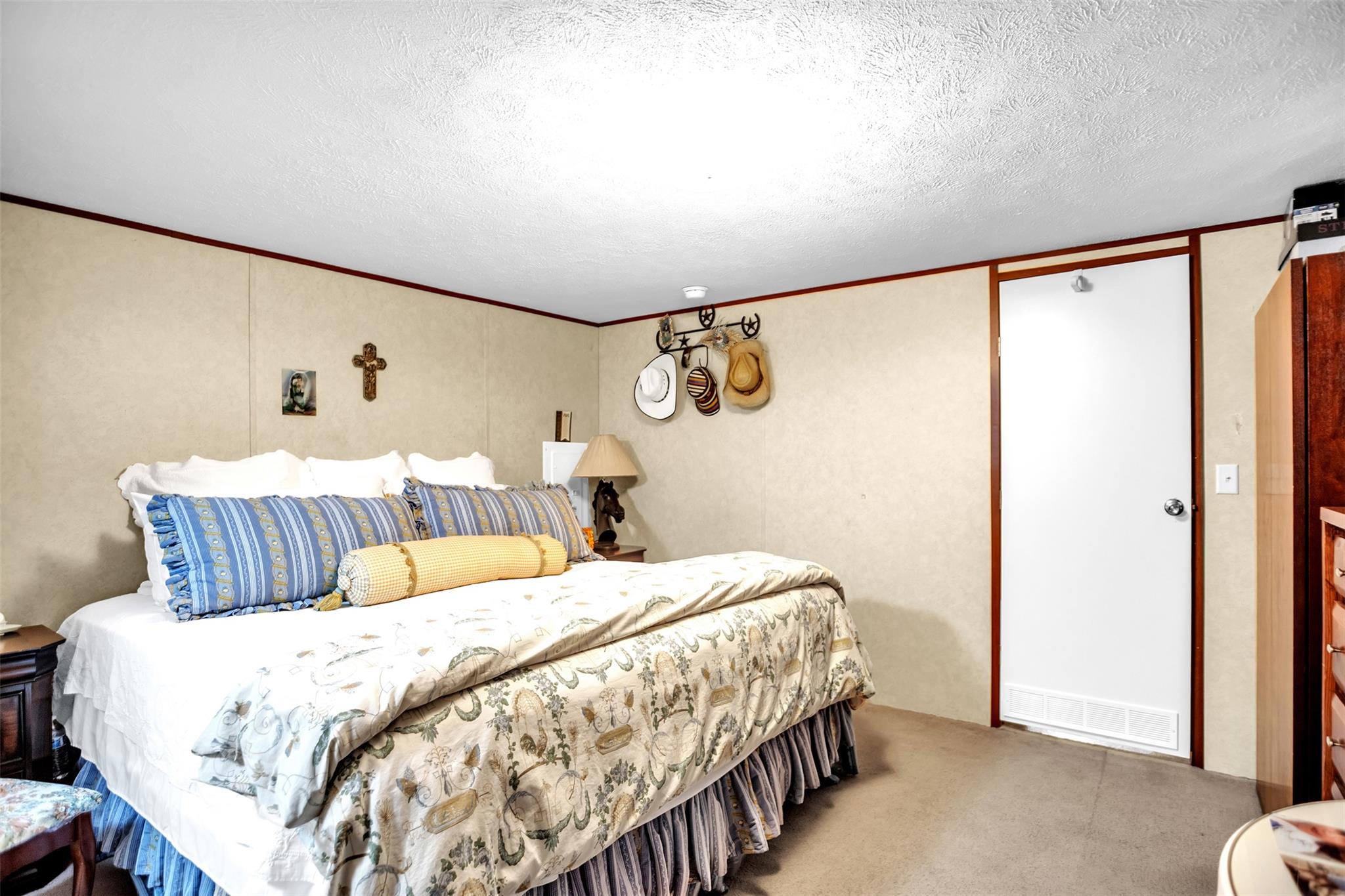 363 El Rey Dr, Kyle, TX 78640