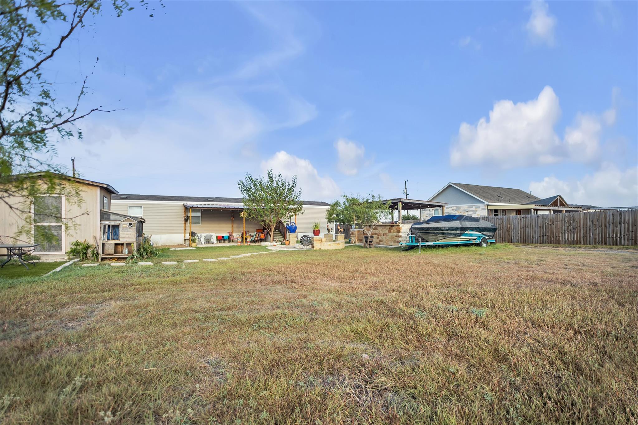 363 El Rey Dr, Kyle, TX 78640