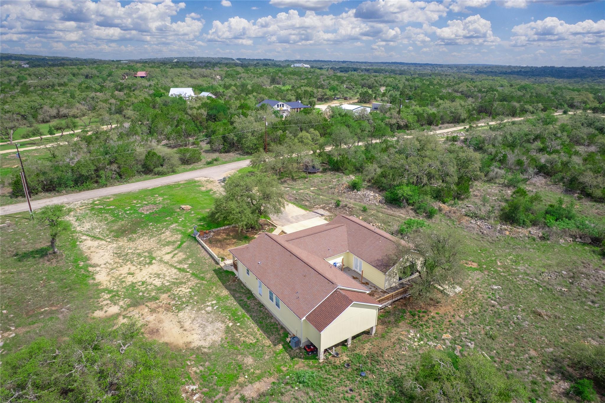 1110 Oakwood Loop, Wimberley, TX 78676