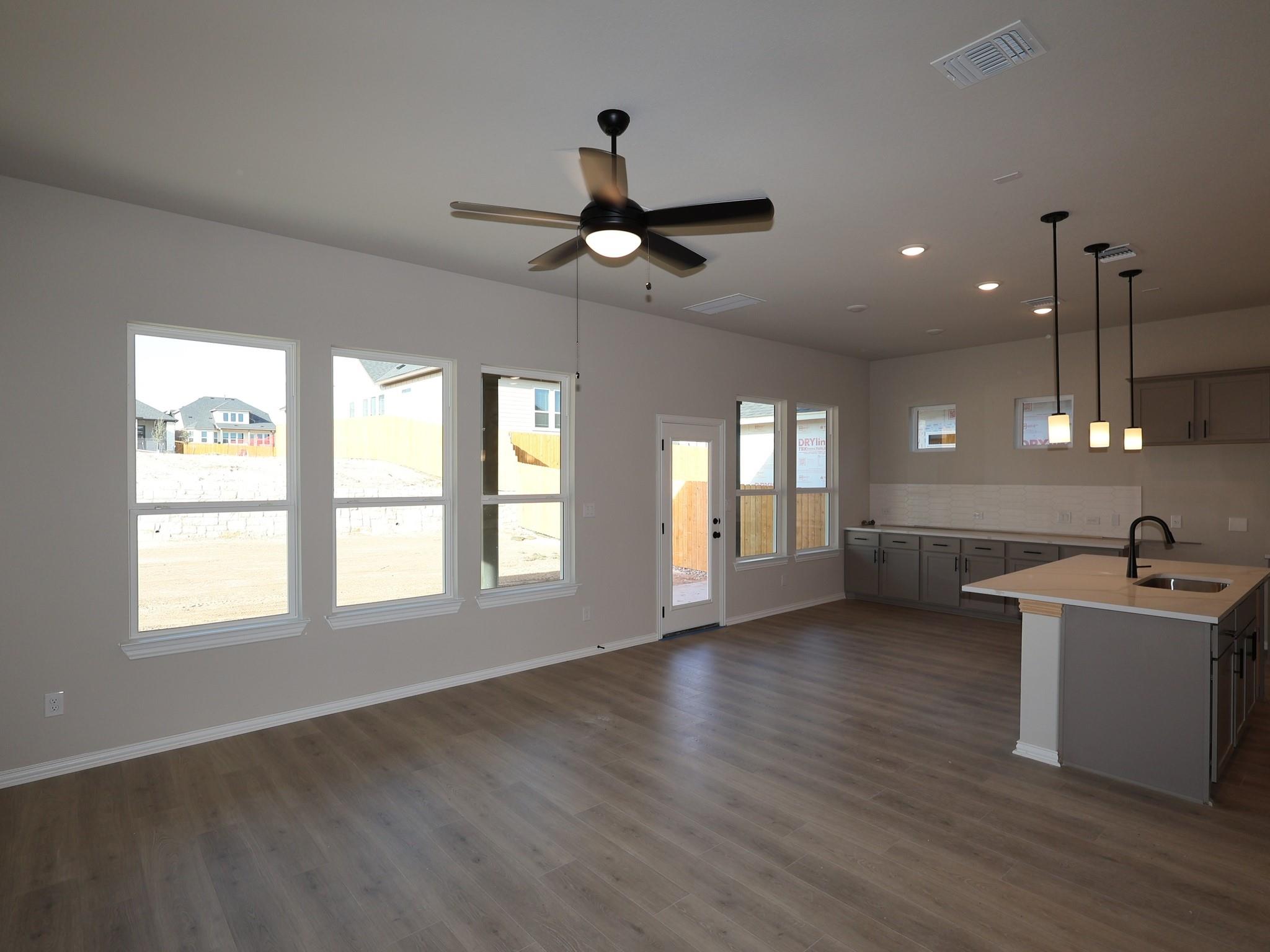 578 Darley Oak Dr, Dripping Springs, TX 78620