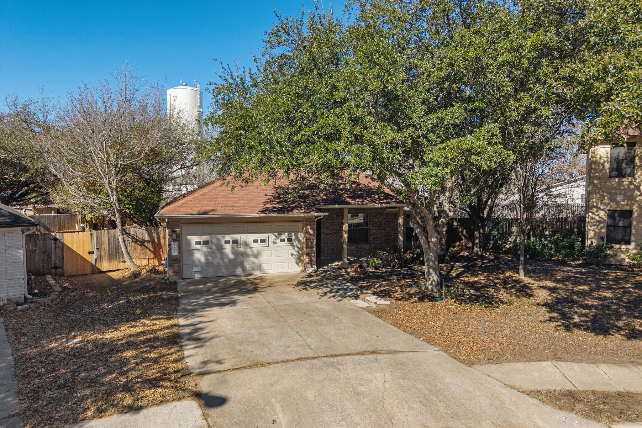 1402 Quicksilver Cir, Round Rock, TX 78665