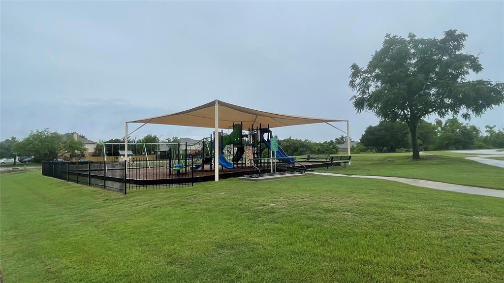 1501 Roseburg Dr, Austin, TX 78754