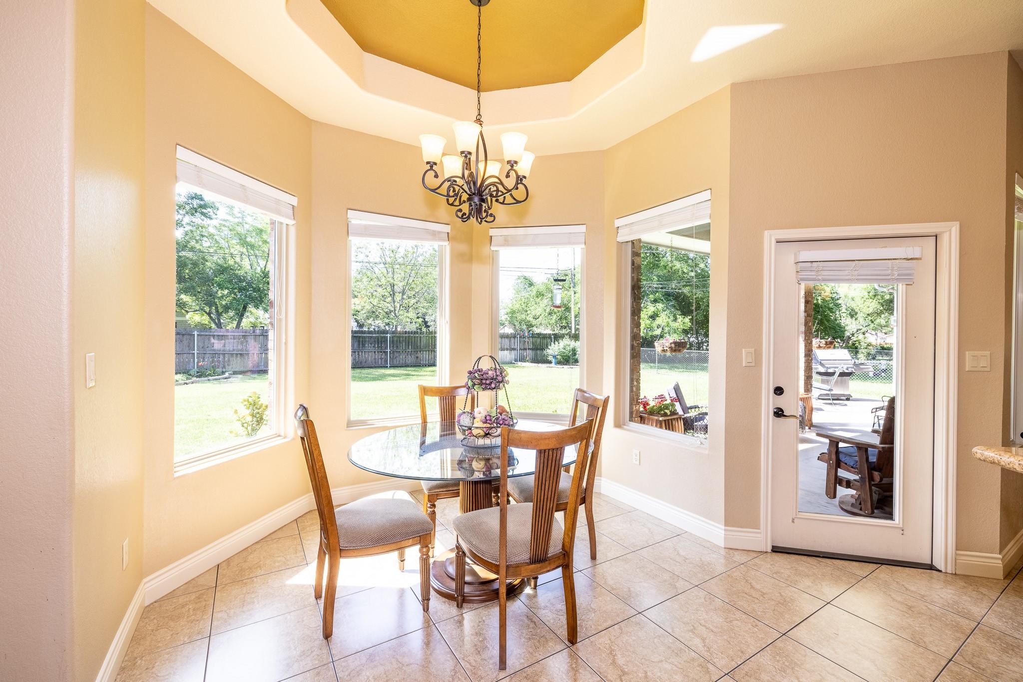 1338 Donovan St, Gonzales, TX 78629