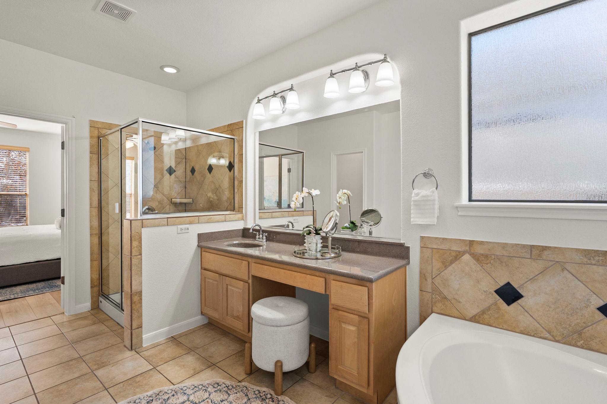 7809 Tusman Dr, Austin, TX 78735