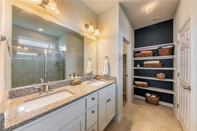 138 Silktassel Way, Buda, TX 78610