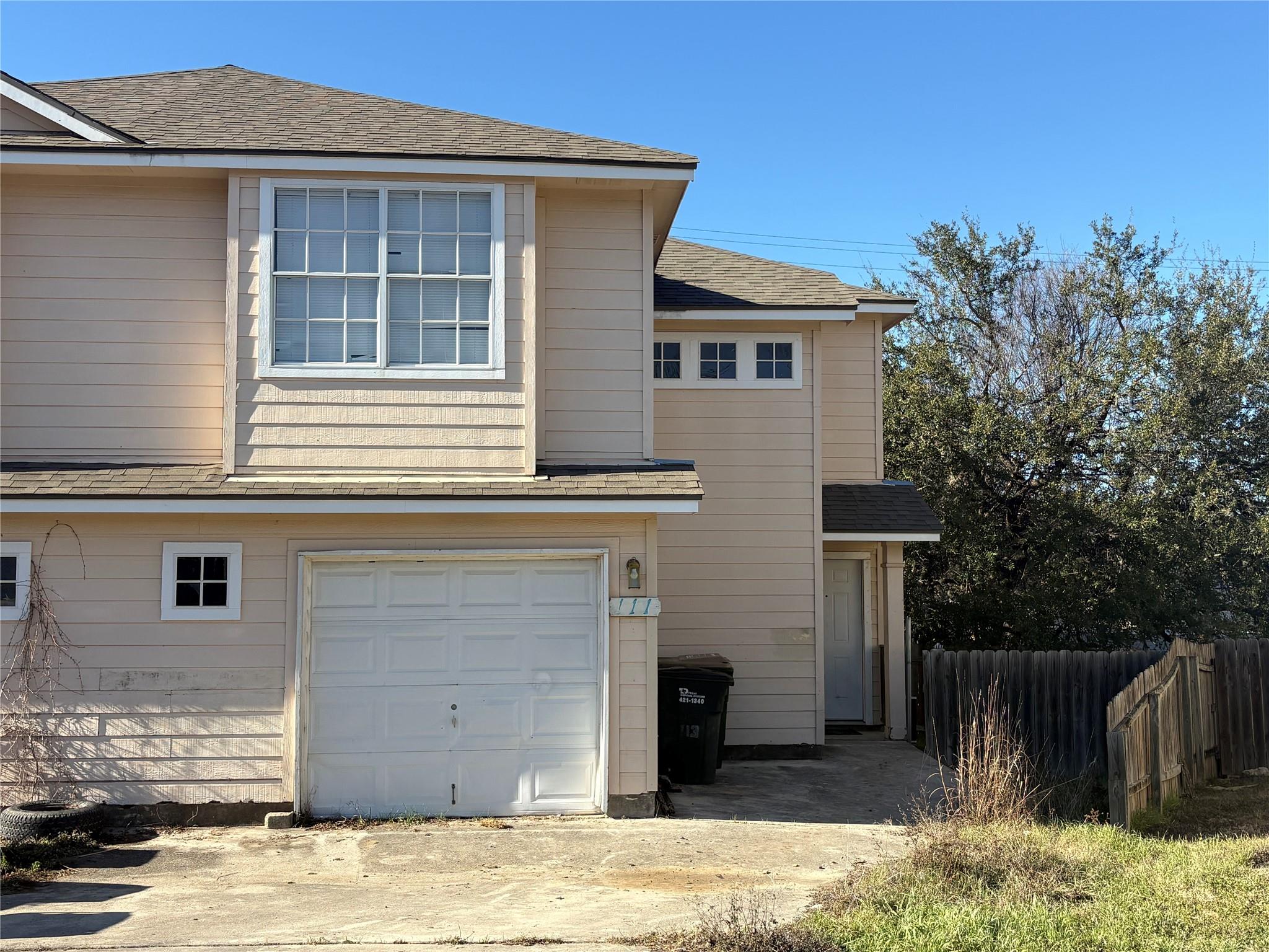 111 Cedar Grv, San Marcos, TX 78666