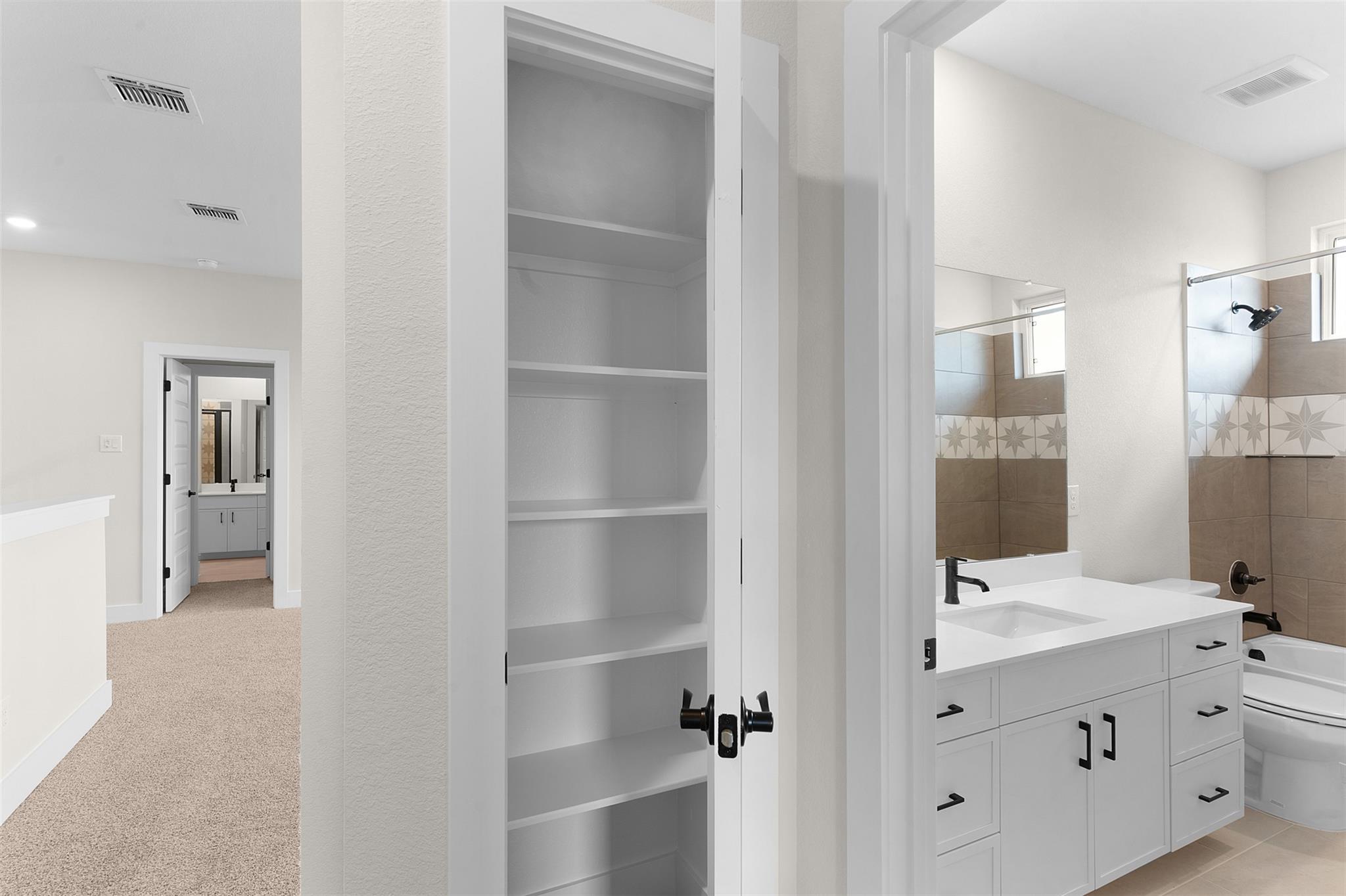 1021 Painted Horse Dr, Georgetown, TX 78633