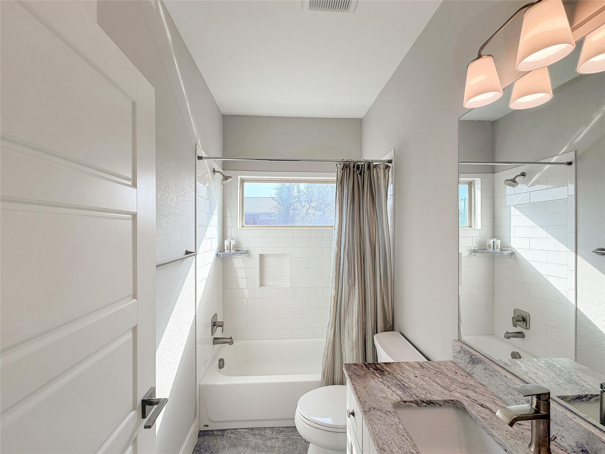 381 Monarch, Canyon Lake, TX 78133