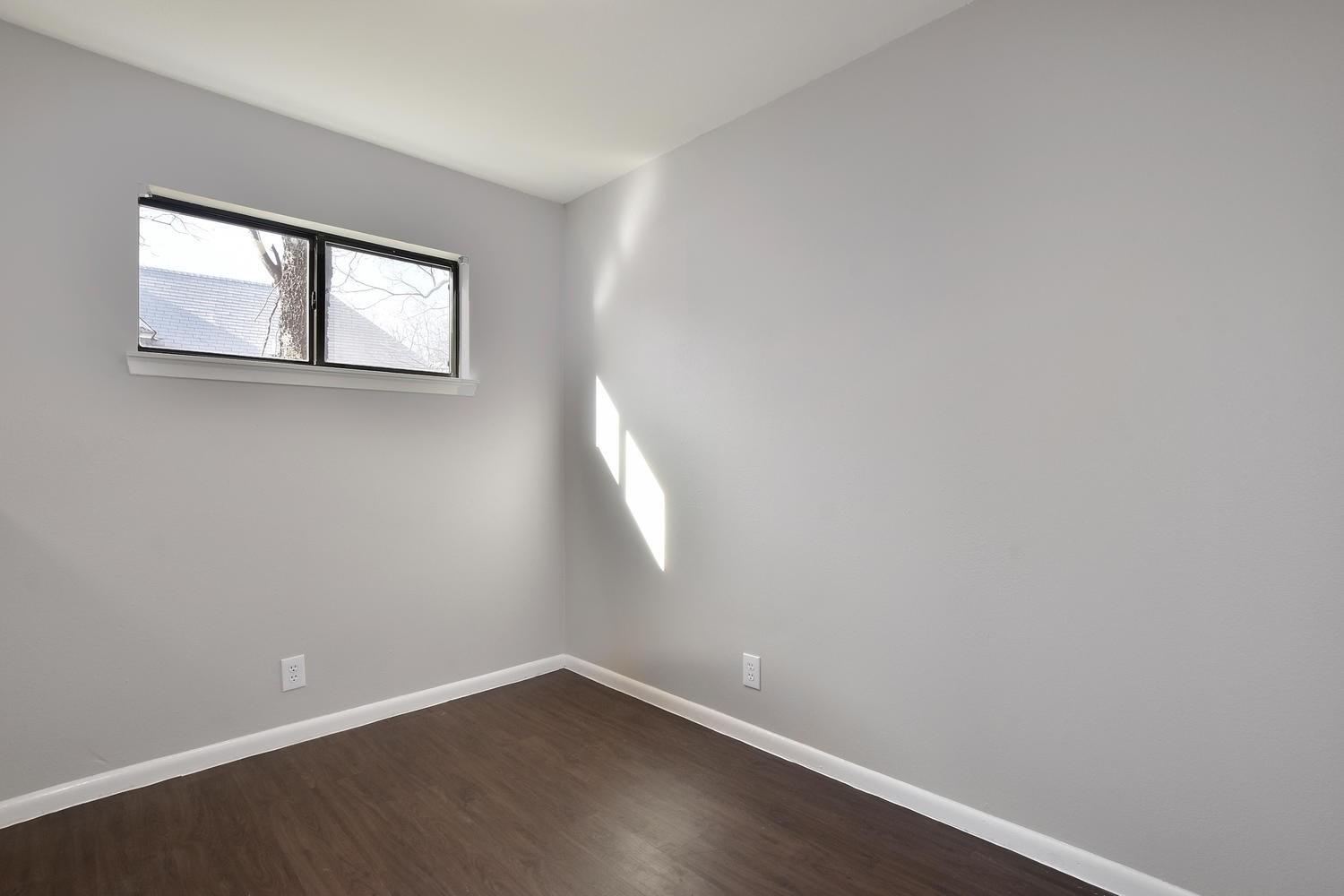 303 W 40th St # 101, Austin, TX 78751