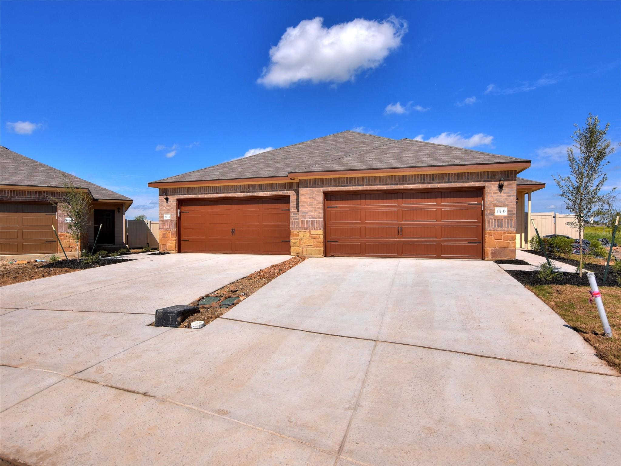 517 Jack Rabbit Ln # B, Buda, TX 78610