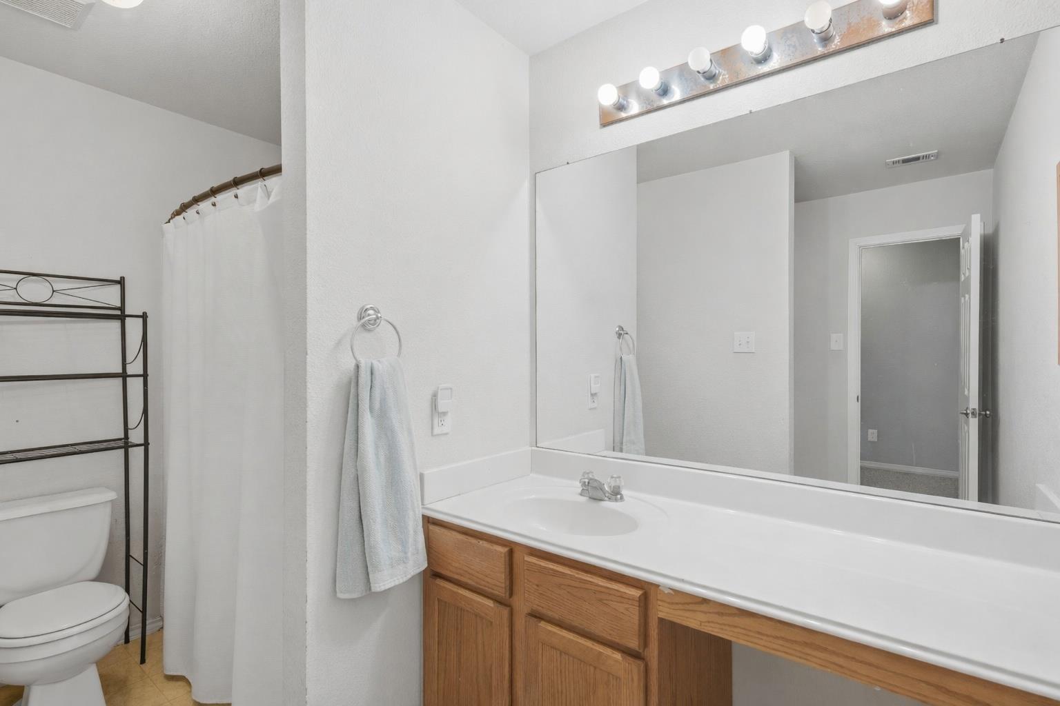 2141 Warwick Pl, New Braunfels, TX 78130