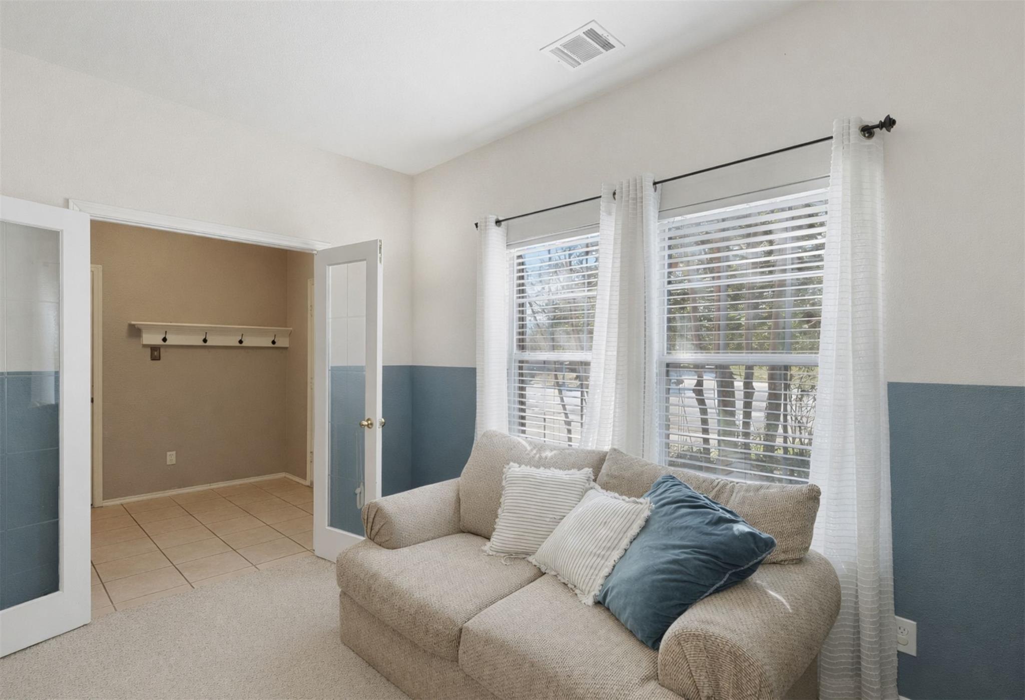 2141 Warwick Pl, New Braunfels, TX 78130