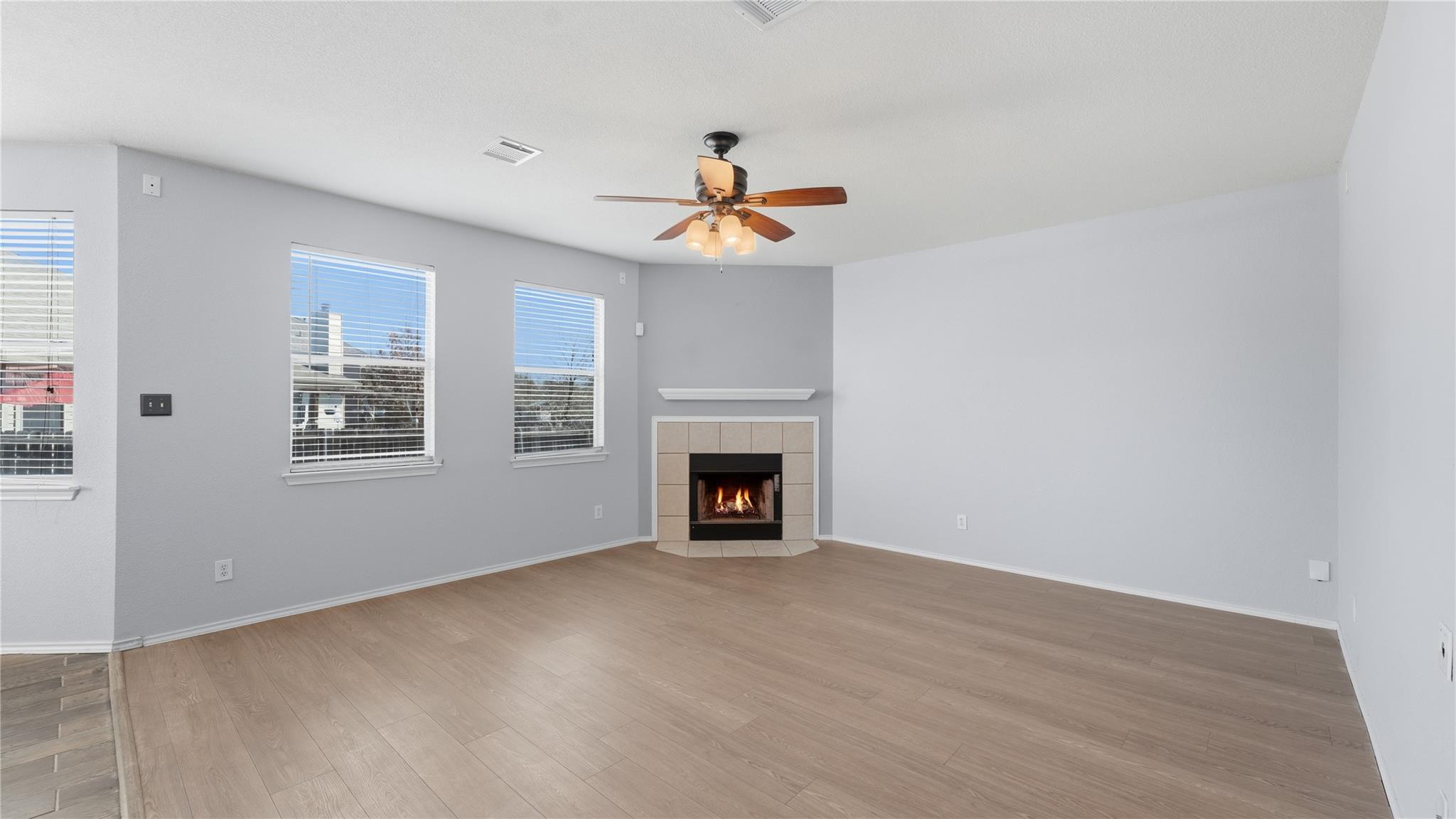 2141 Warwick Pl, New Braunfels, TX 78130