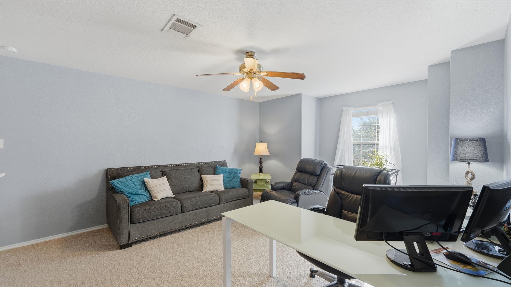 2141 Warwick Pl, New Braunfels, TX 78130