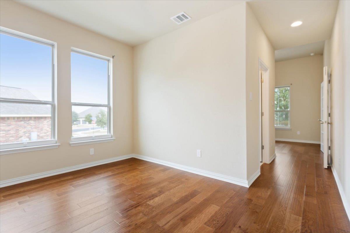 125 Indian Paintbrush Trl, Georgetown, TX 78628