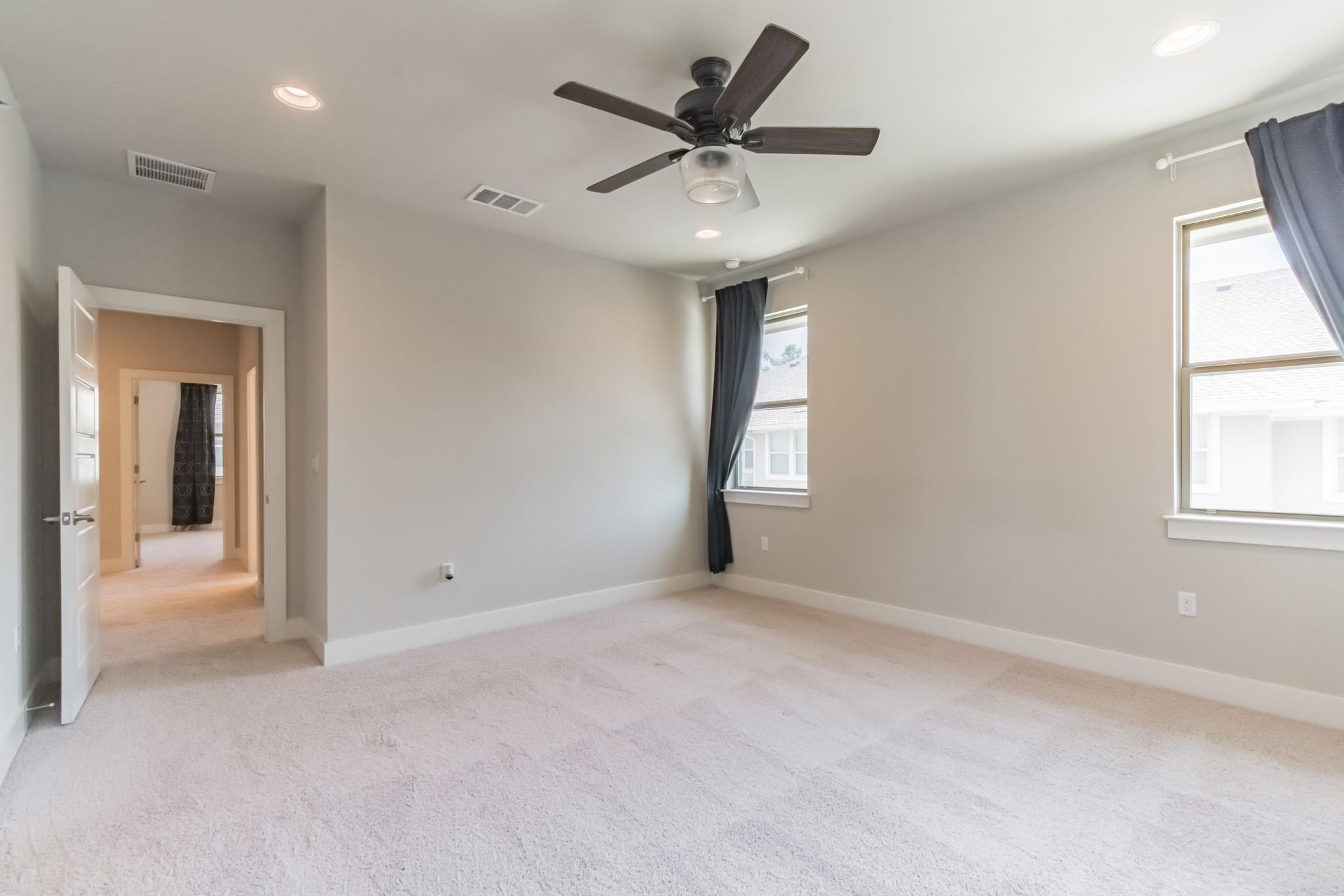 13800 Lyndhurst St # 221, Austin, TX 78717