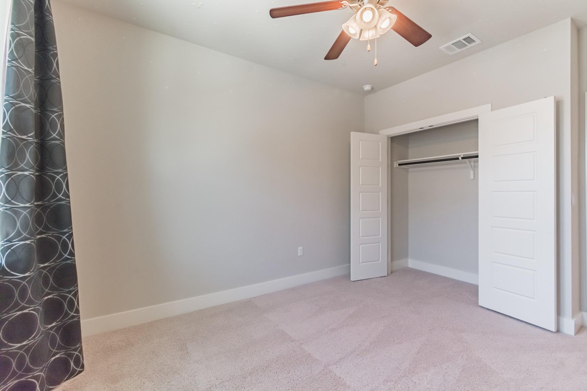 13800 Lyndhurst St # 221, Austin, TX 78717