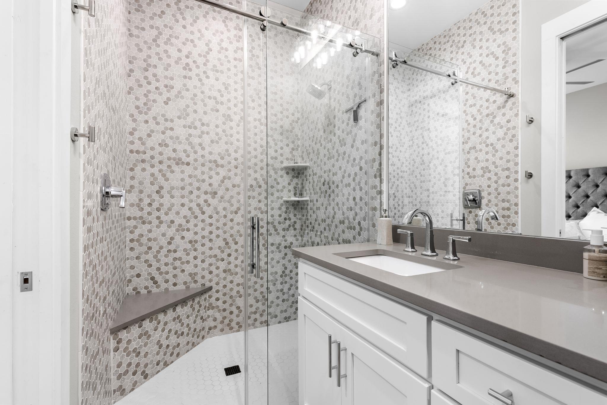 690 Cielo Springs Dr, Blanco, TX 78606