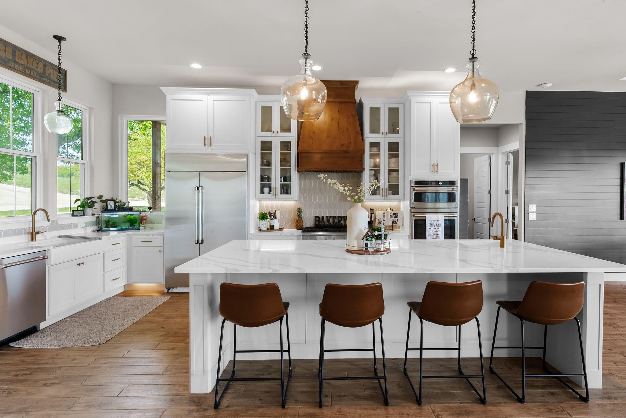 690 Cielo Springs Dr, Blanco, TX 78606