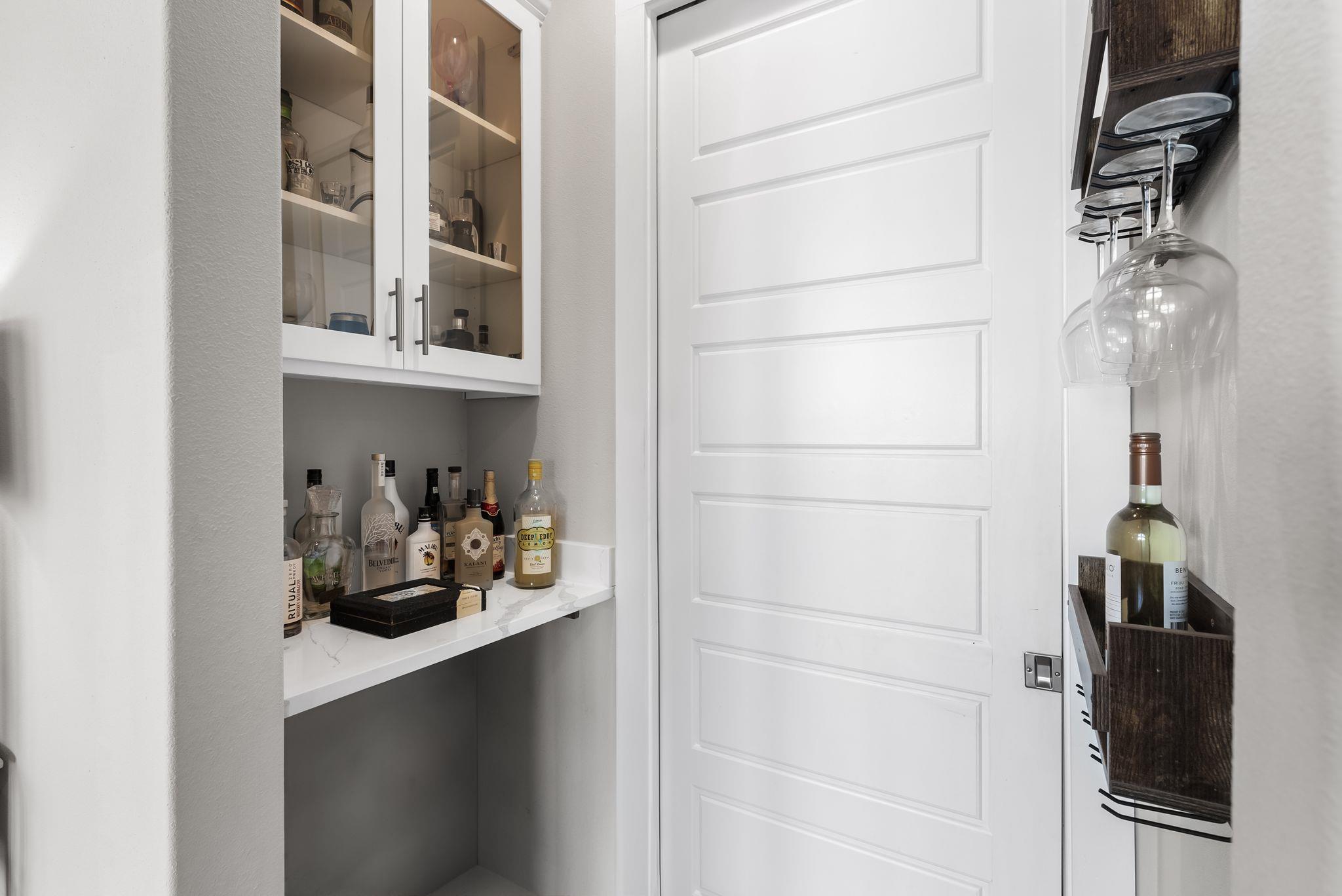 690 Cielo Springs Dr, Blanco, TX 78606