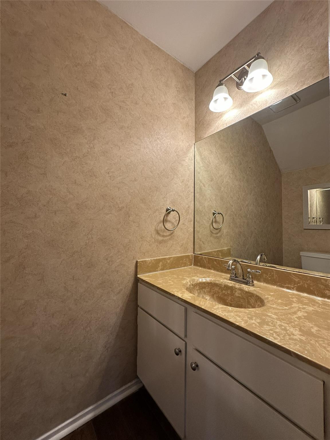 1305 Camp Craft Rd # D, West Lake Hills, TX 78746