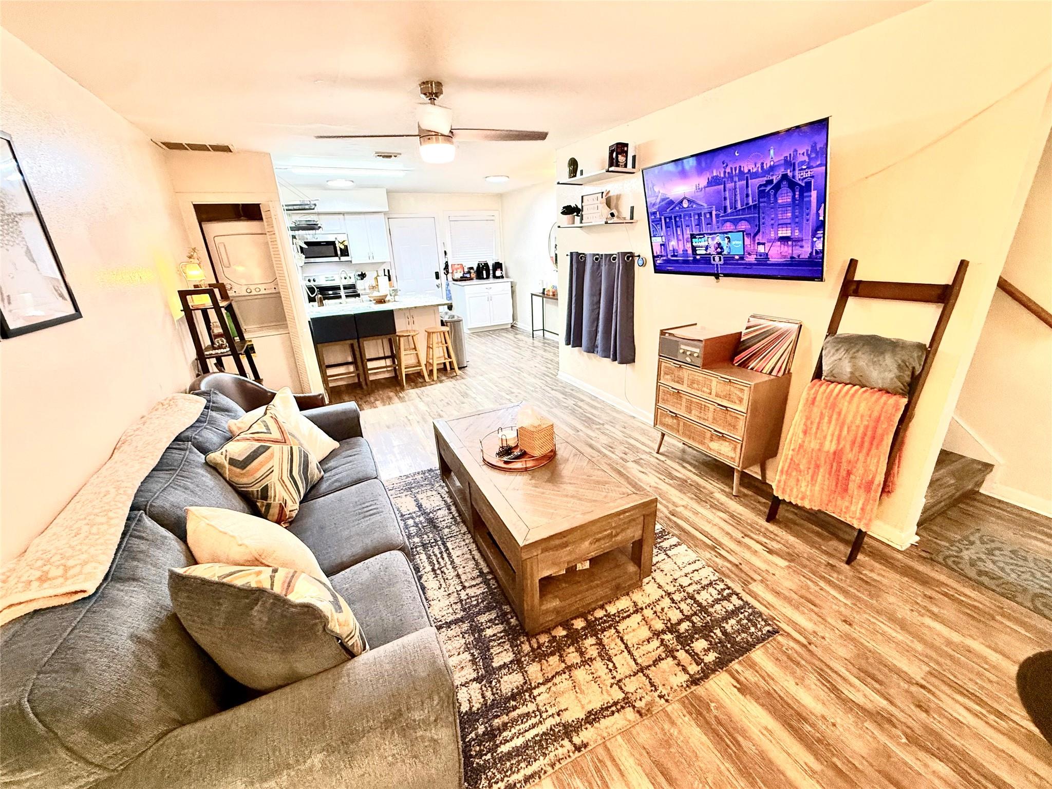 2413 Leon Street # 108, Austin, TX 78705