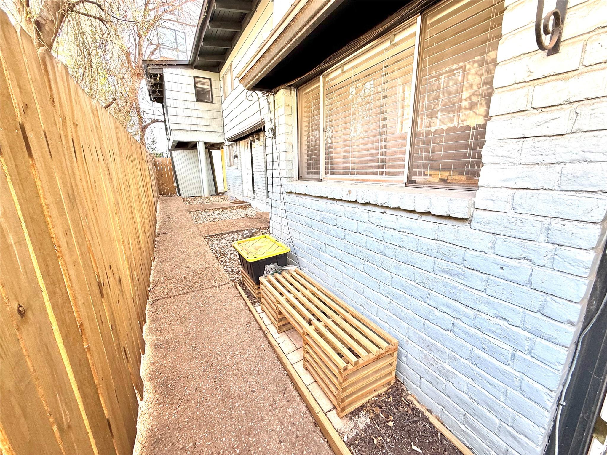 2413 Leon Street # 108, Austin, TX 78705