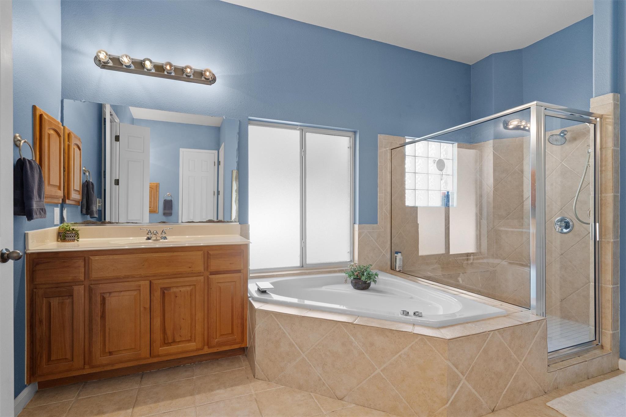 7240 Tanaqua Ln, Austin, TX 78739