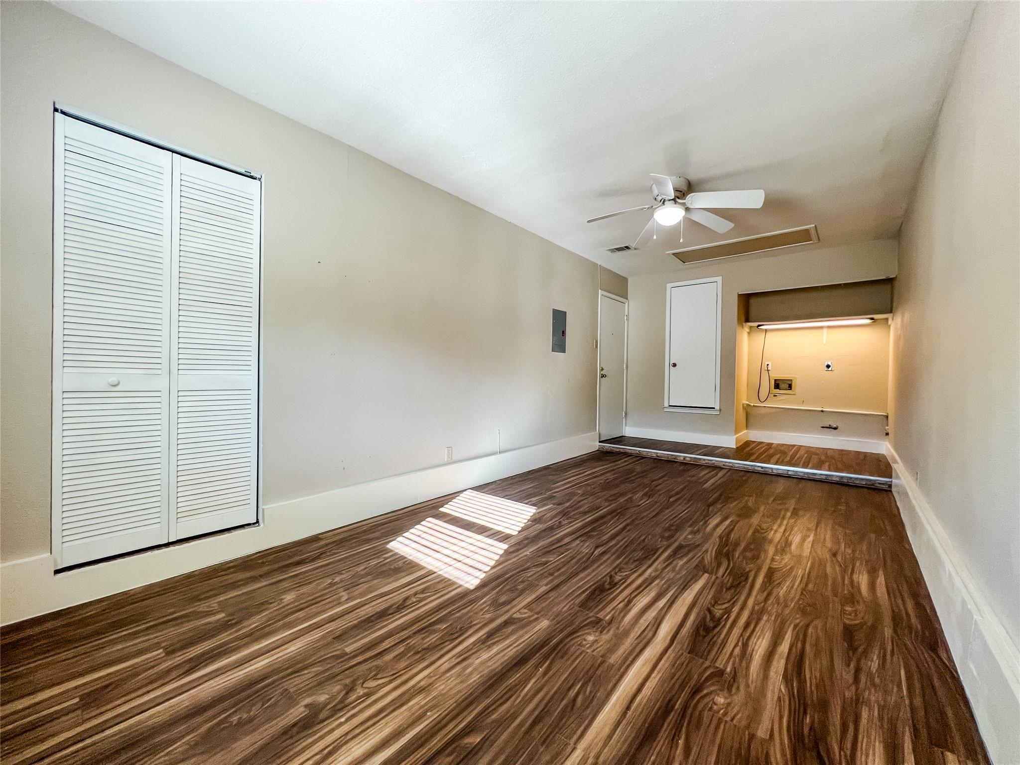 12004 Thompkins Dr, Austin, TX 78753