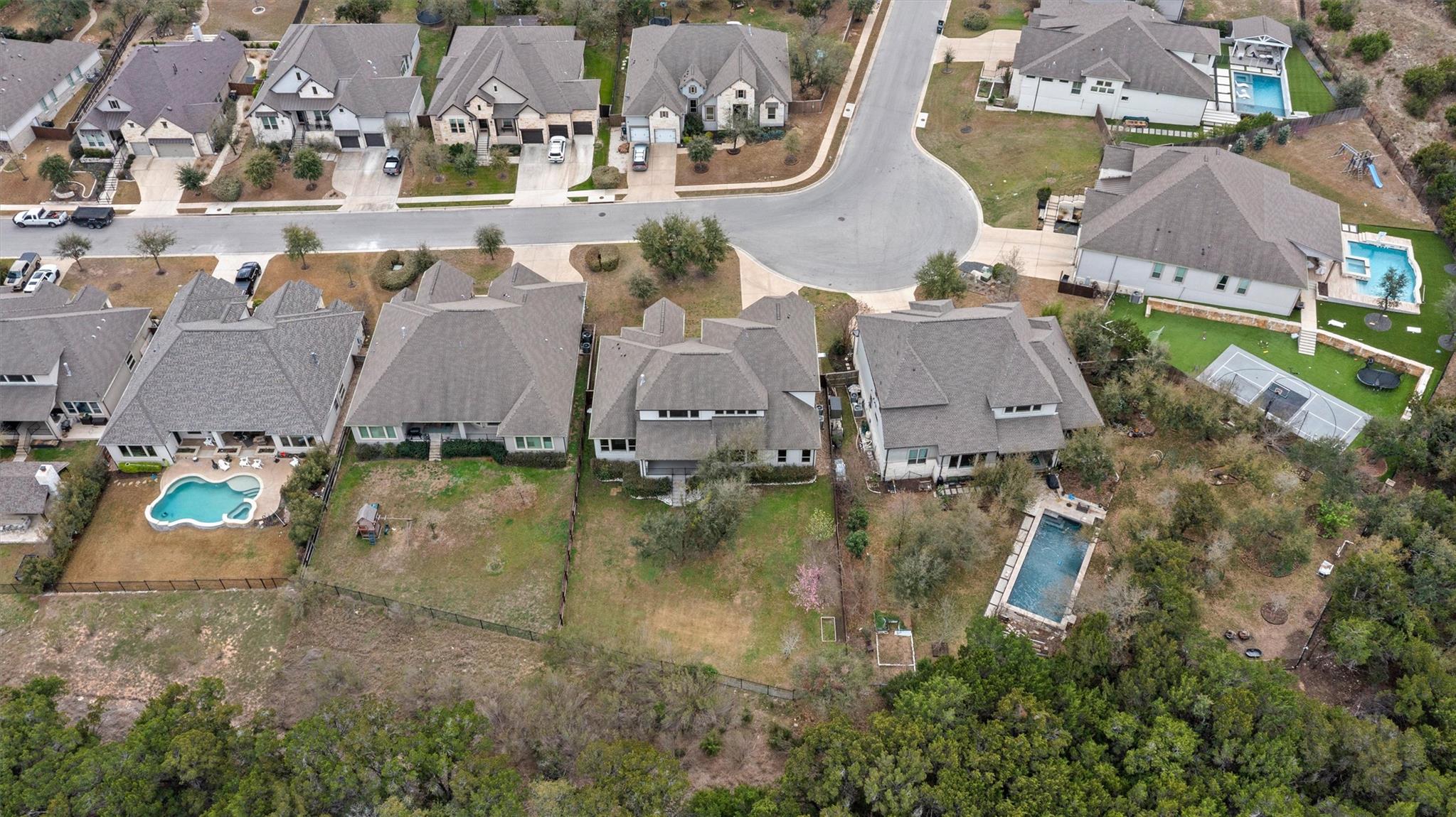 438 Brentwood Dr, Austin, TX 78737