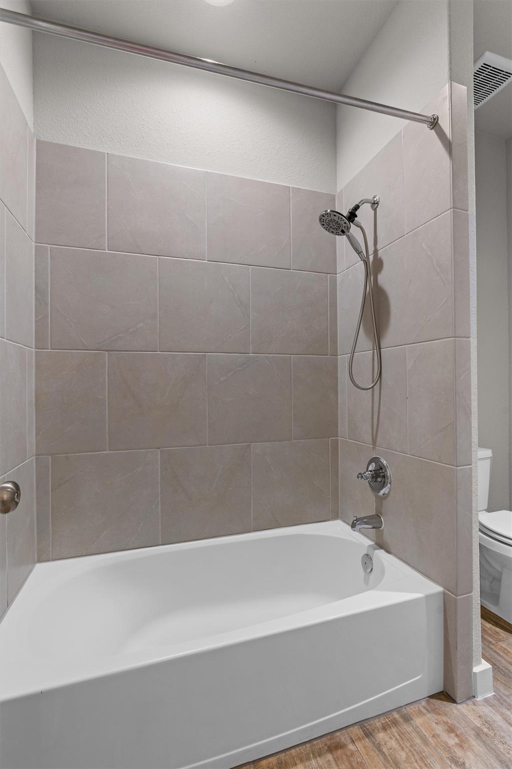 438 Brentwood Dr, Austin, TX 78737