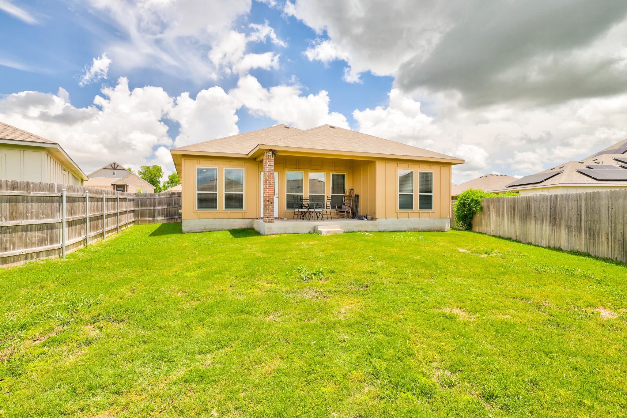 717 Friars Tuck Dr, Temple, TX 76502