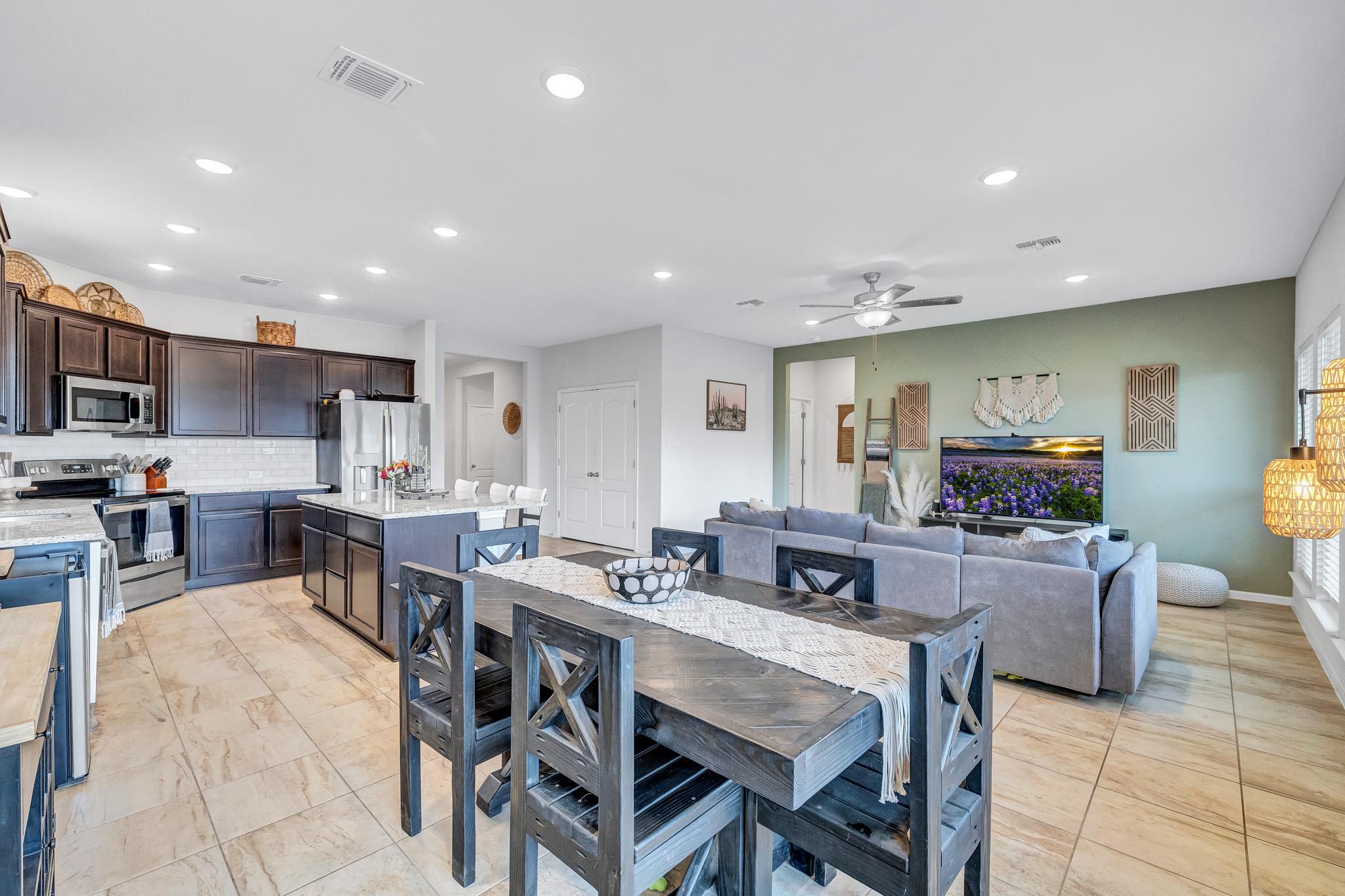 717 Friars Tuck Dr, Temple, TX 76502