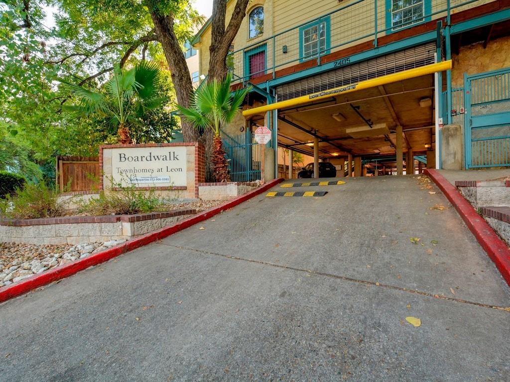 2502 Leon St # 102, Austin, TX 78705