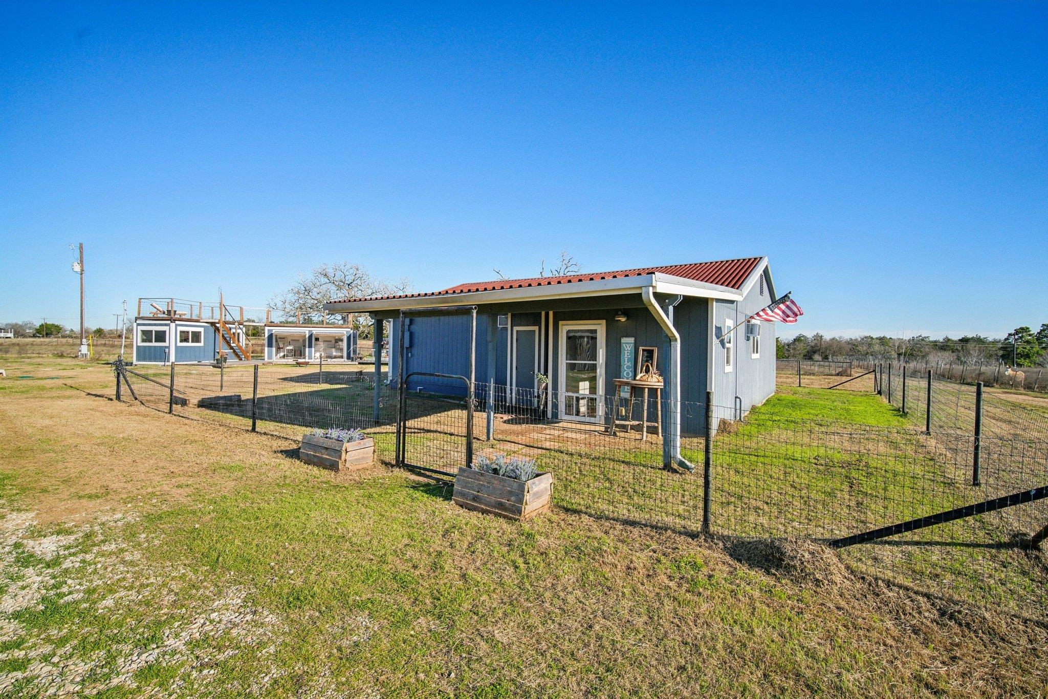 2200 Highway 21 E, Paige, TX 78659