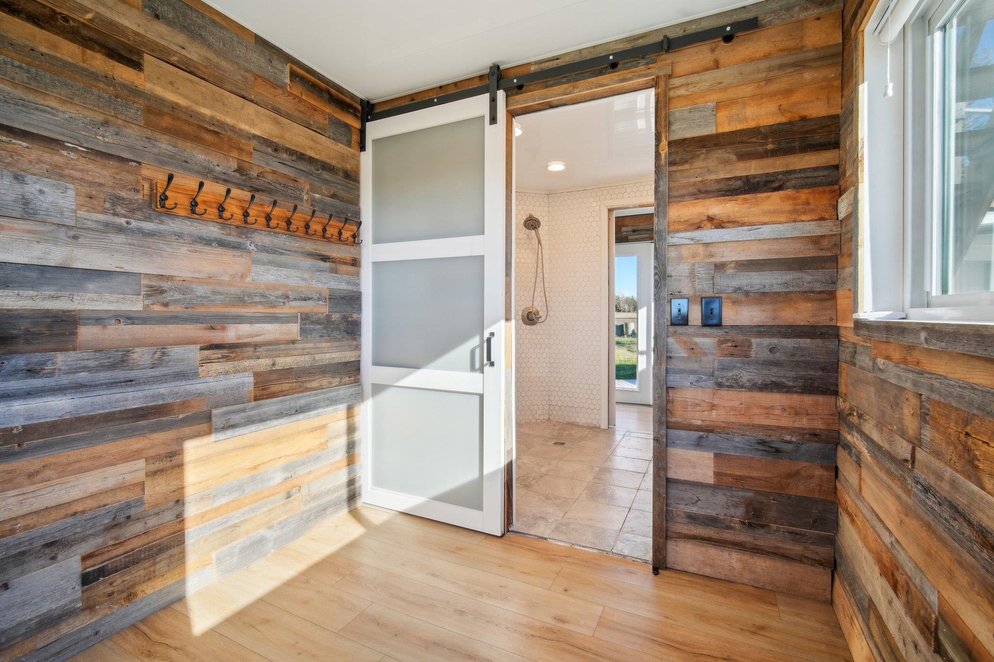 2200 Highway 21 E, Paige, TX 78659