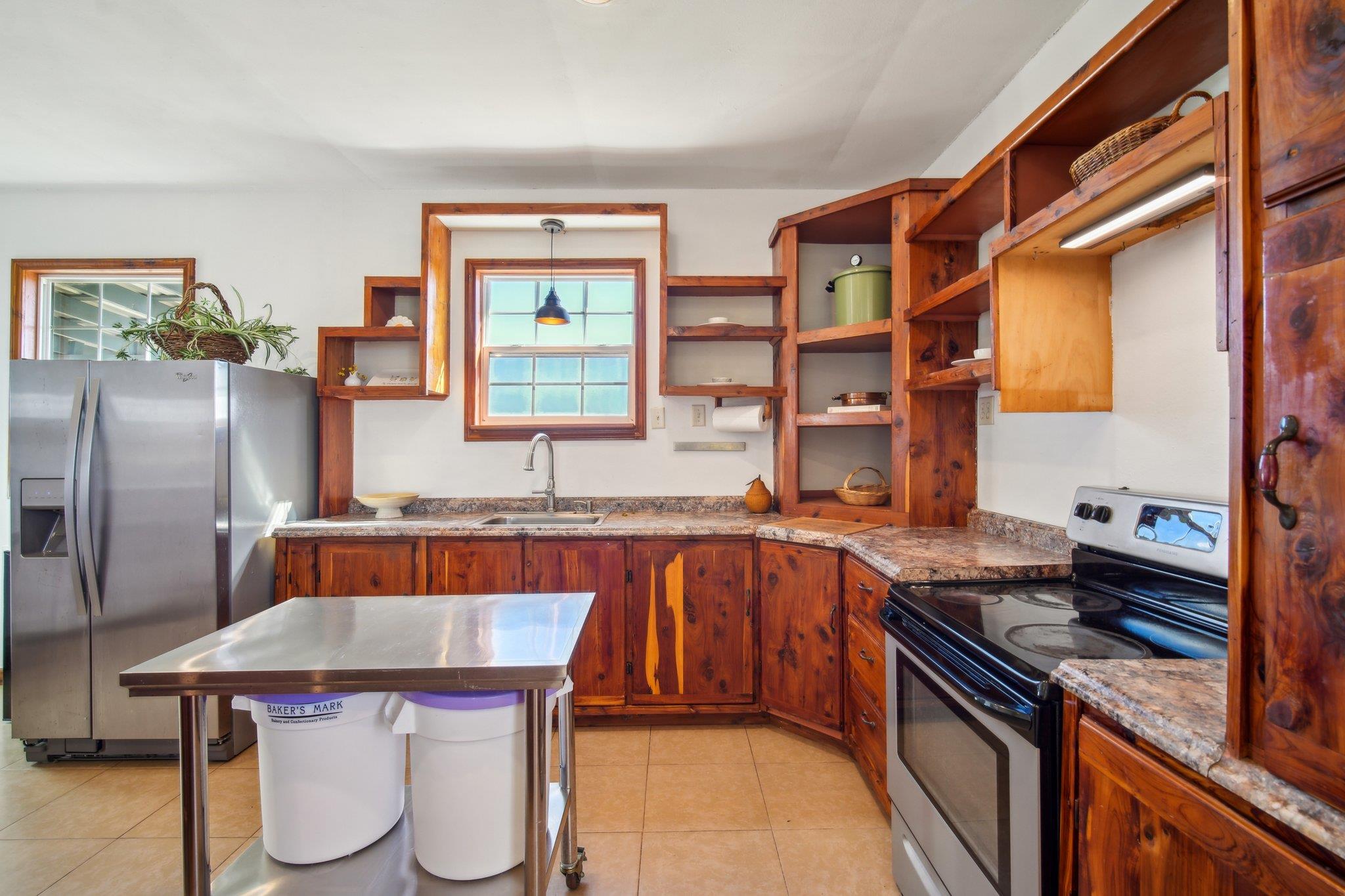 2200 Highway 21 E, Paige, TX 78659