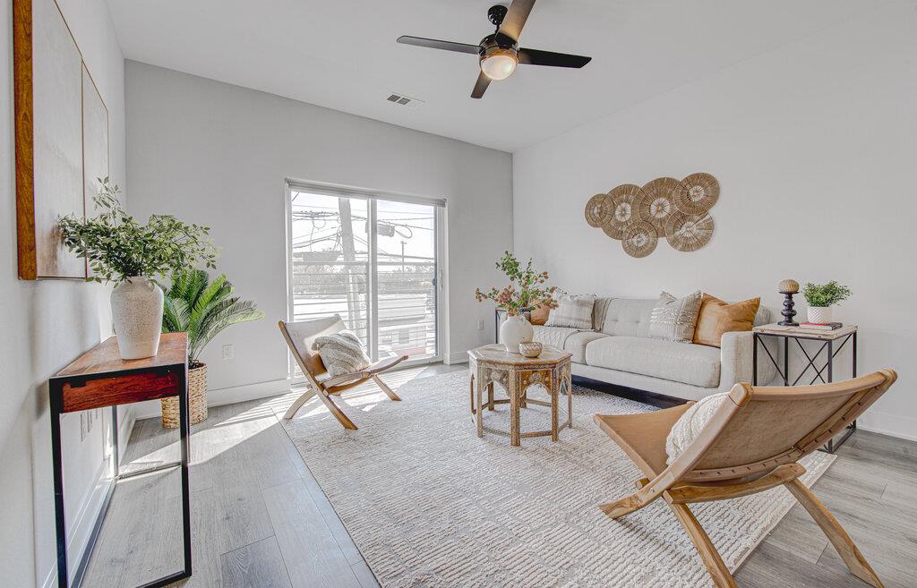 2220 Webberville Rd # 201, Austin, TX 78702