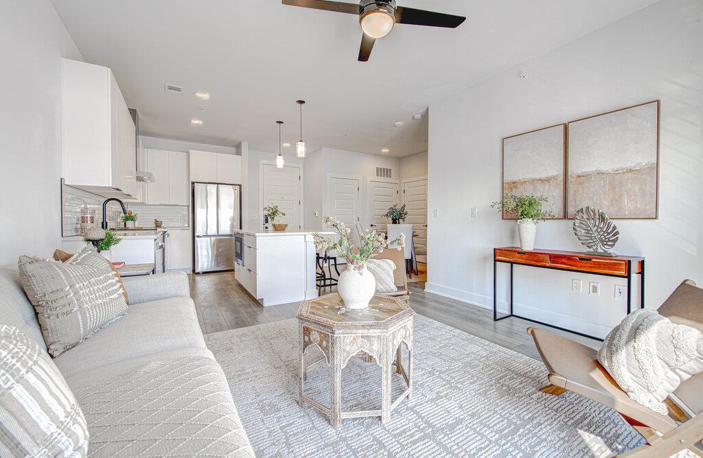 2220 Webberville Rd # 201, Austin, TX 78702