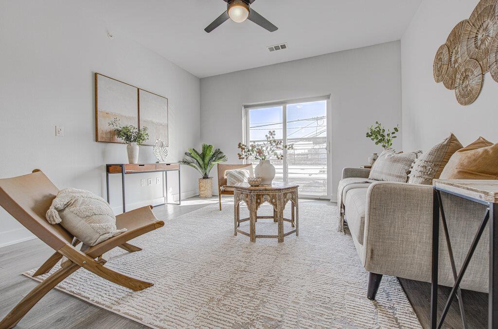 2220 Webberville Rd # 201, Austin, TX 78702