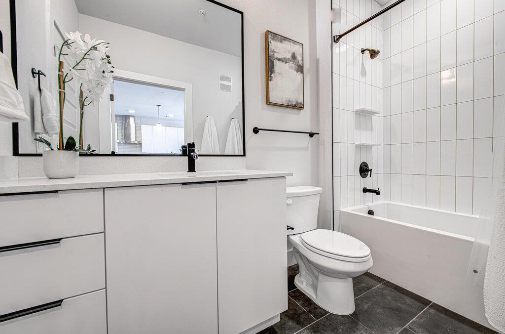 2220 Webberville Rd # 201, Austin, TX 78702