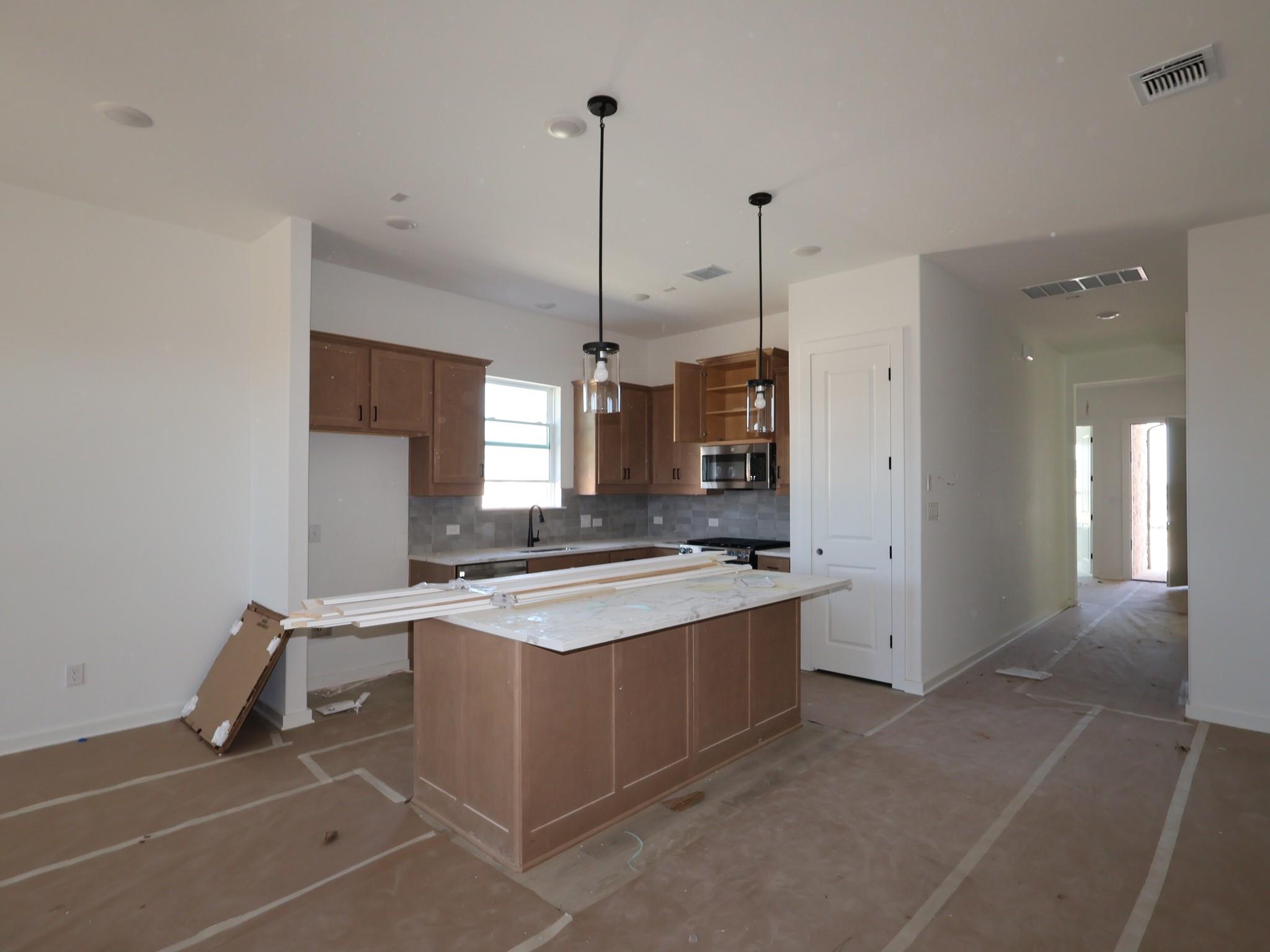 174 Norway Spruce St, Dripping Springs, TX 78620