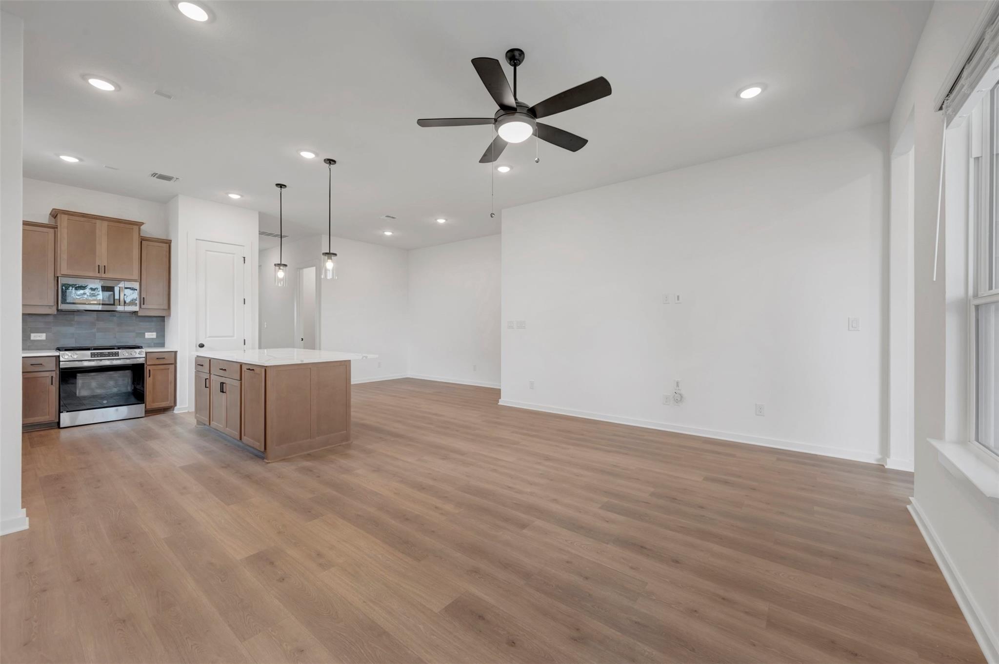 174 Norway Spruce St, Dripping Springs, TX 78620