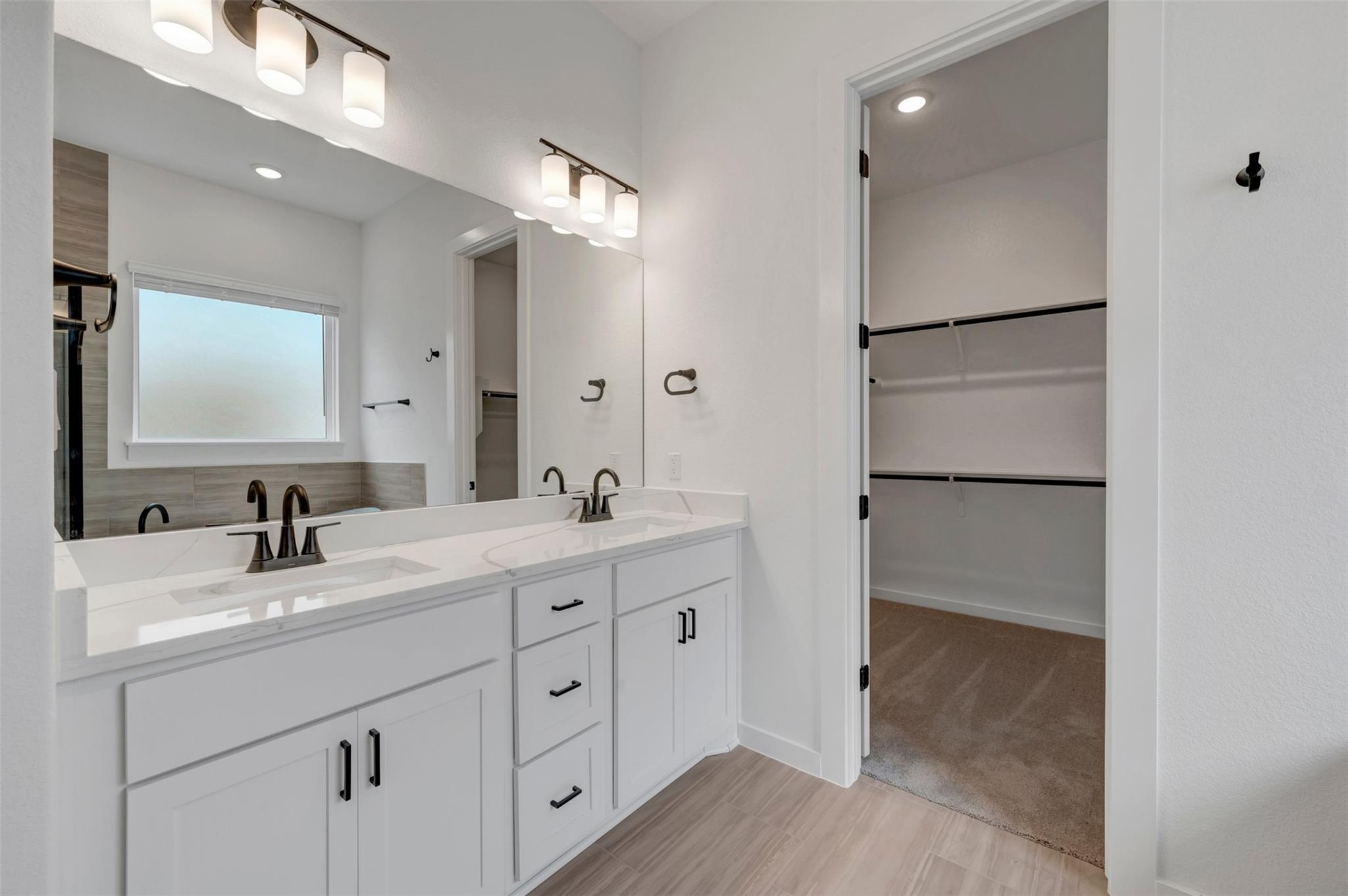 174 Norway Spruce St, Dripping Springs, TX 78620