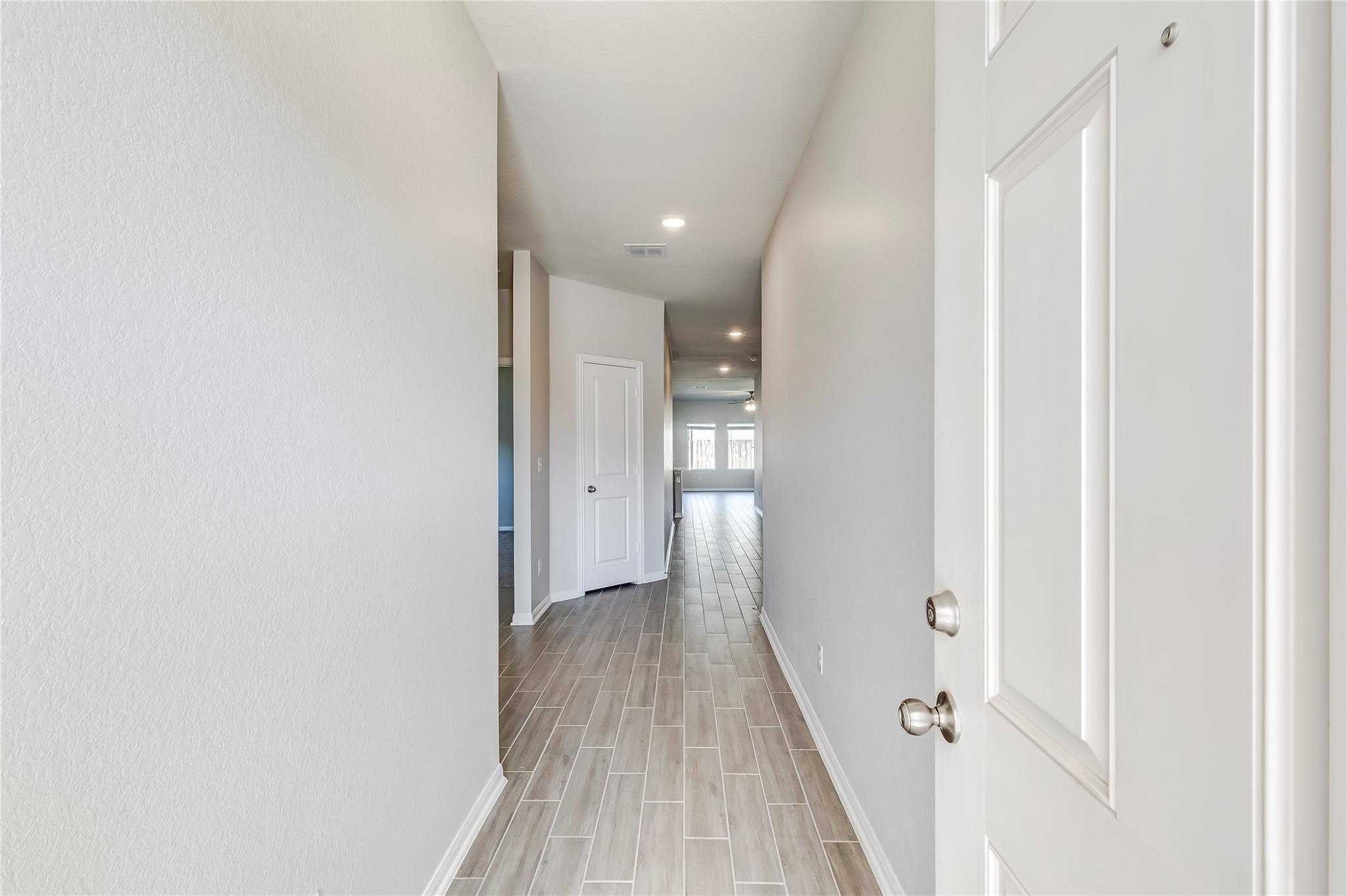 141 Yellowstone Dr, Kyle, TX 78640