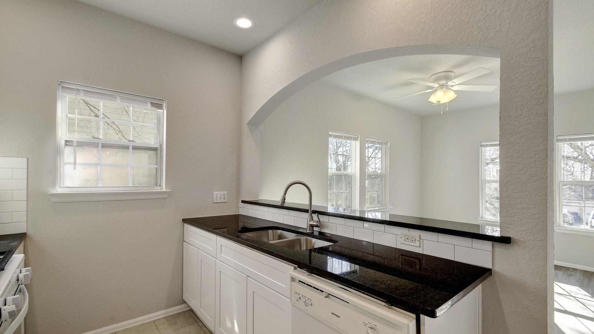 2206 Pennsylvania Ave # A, Austin, TX 78702