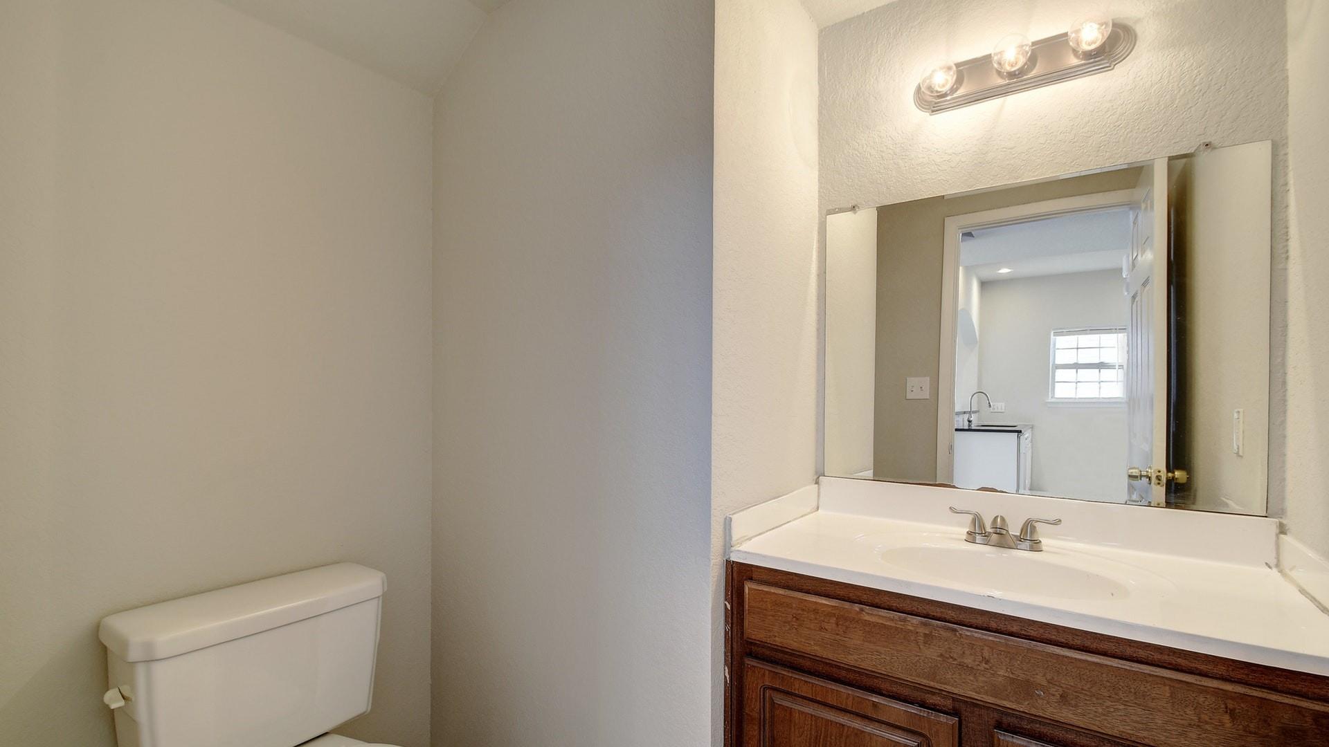 2206 Pennsylvania Ave # A, Austin, TX 78702