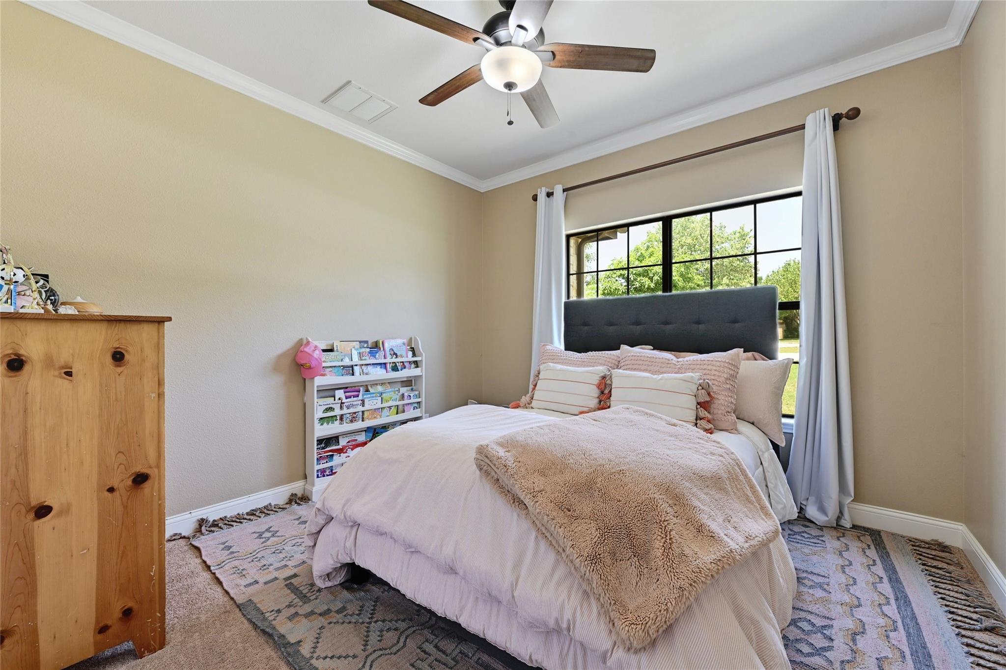 801 Mountain Crest Dr, Wimberley, TX 78676