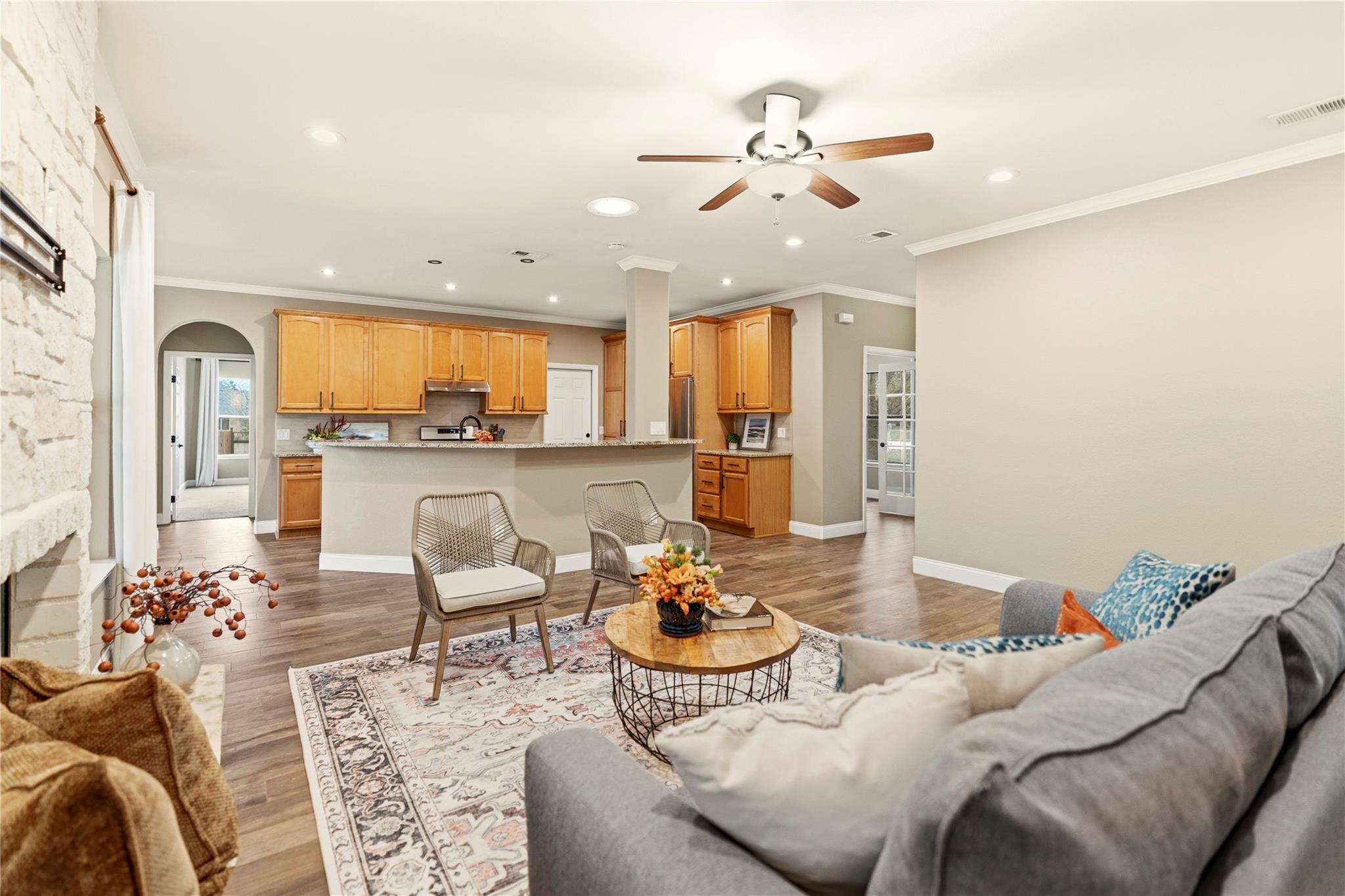 801 Mountain Crest Dr, Wimberley, TX 78676