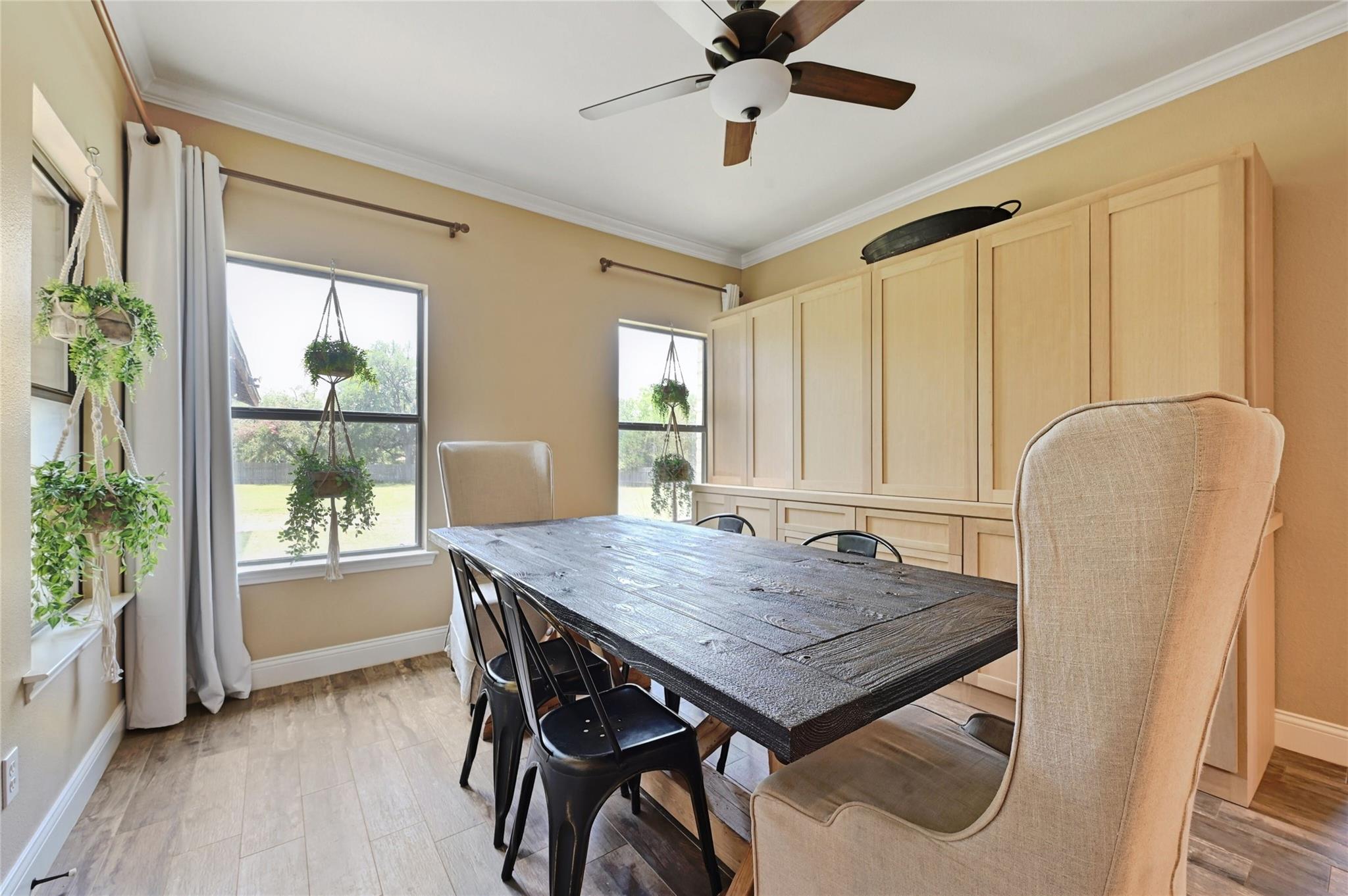 801 Mountain Crest Dr, Wimberley, TX 78676